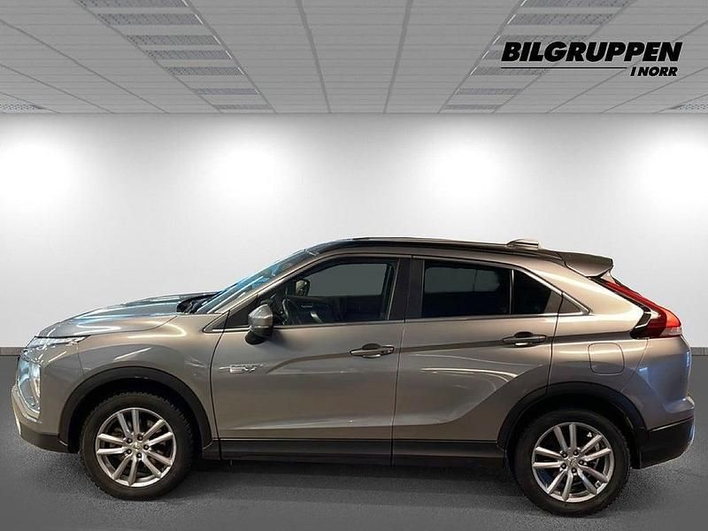 Begagnad Mitsubishi Eclipse Edition 98 HK (72 kW) 2023 Grå Kombi