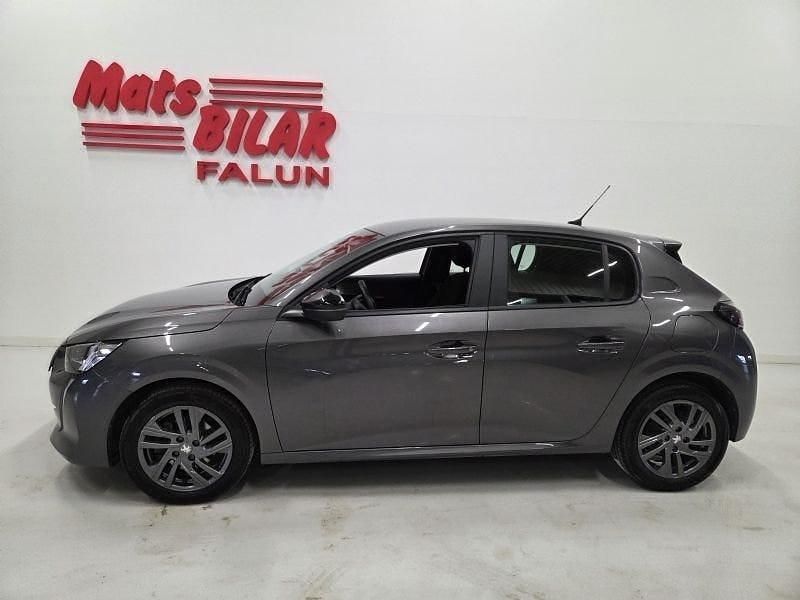 Grå Begagnad 2022 Peugeot 208 Active Halvkombi | 179 900 kr (Lite dyr) - Bild 1/4