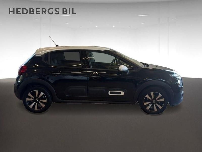 Begagnad Citroën C3 PureTech 110 HK (80 kW) 2024 Svart Halvkombi