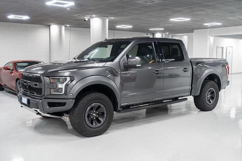 Begagnad 2018 Ford F-150 Raptor Pickup | 720 000 kr (Marknadspris) - Bild 1/4