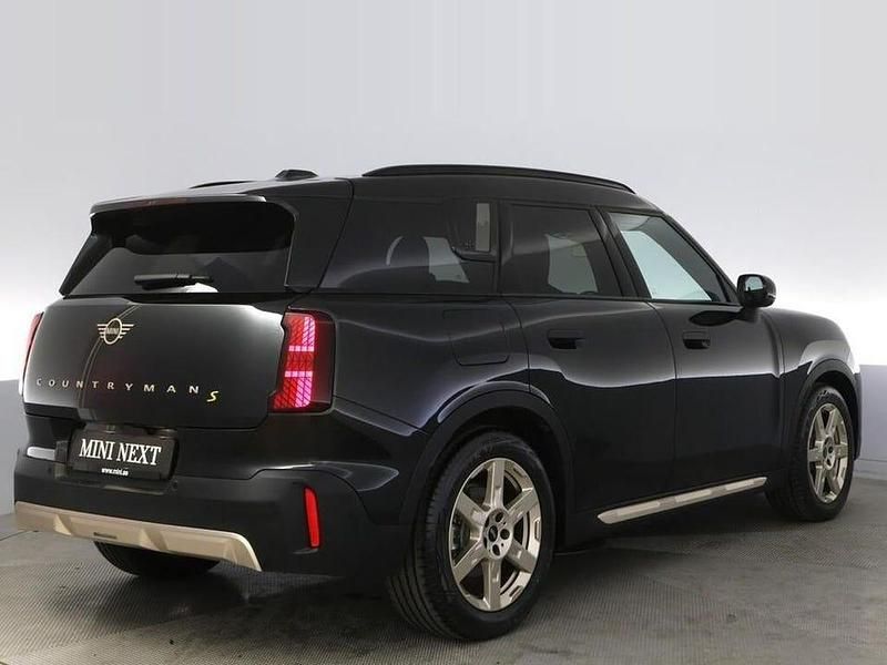 Begagnad Mini Countryman 233 kW (317 HK) 2024 Svart SUV