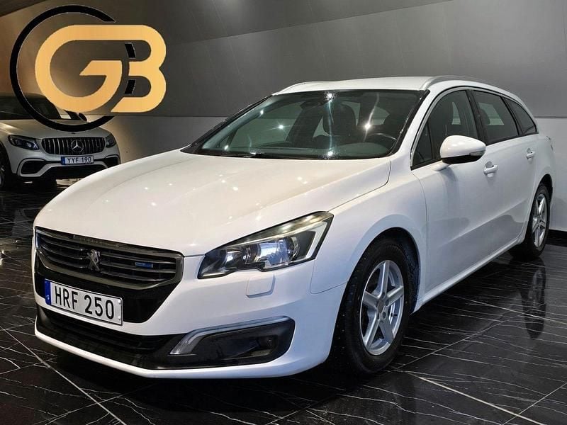 Vit Begagnad 2015 Peugeot 508 Kombi | 79 900 kr - Bild 1/4