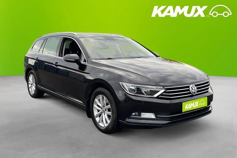 Svart Begagnad 2017 VW Passat Kombi | 179 800 kr (Bra pris) - Bild 1/4