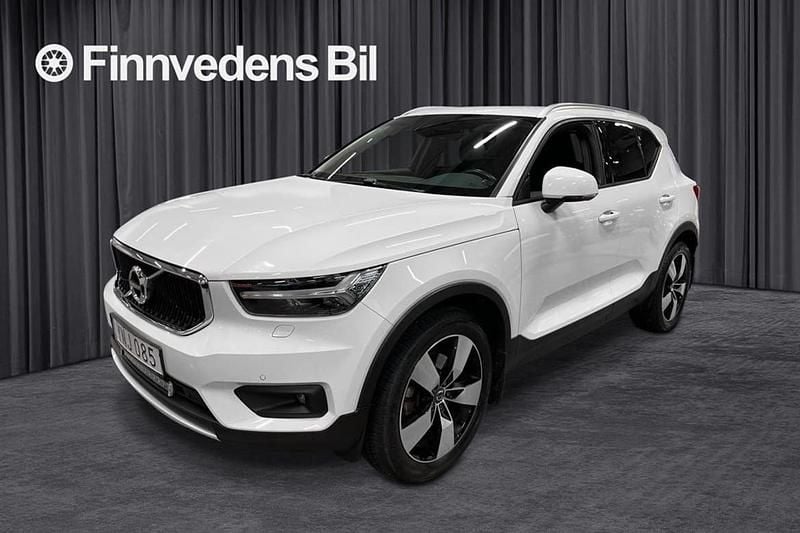Vit Begagnad 2018 Volvo XC40 SUV | 279 000 kr (Bra pris) - Bild 1/4