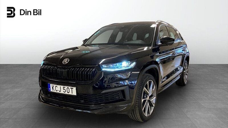 Svart (black magic pärleffekt me) Begagnad 2022 Skoda Kodiaq SportLine SUV | 417 900 kr (Lite dyr) - Bild 1/4