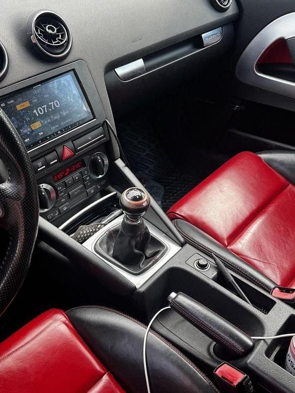 Grå Begagnad 2007 Audi S3 Halvkombi | 70 000 kr - Bild 1/4
