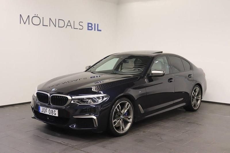 Begagnad BMW M550 400 HK (294 kW) 2019 Svart Sedan