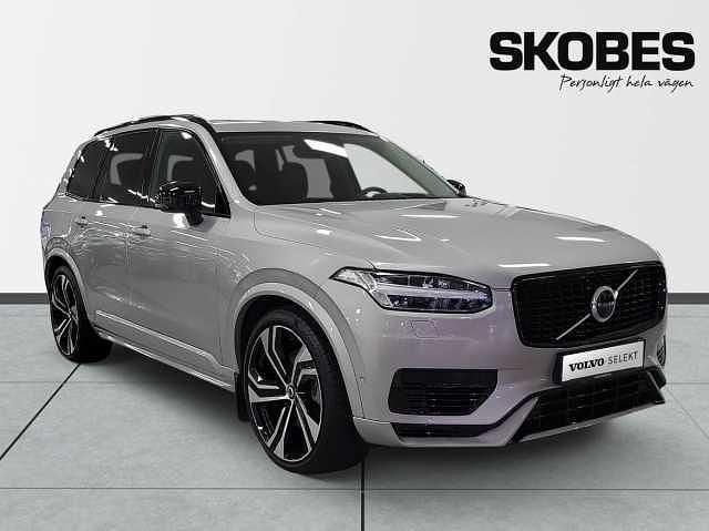 Silver Begagnad 2025 Volvo XC90 Ultra SUV | 799 900 kr (Dyr) - Bild 1/4