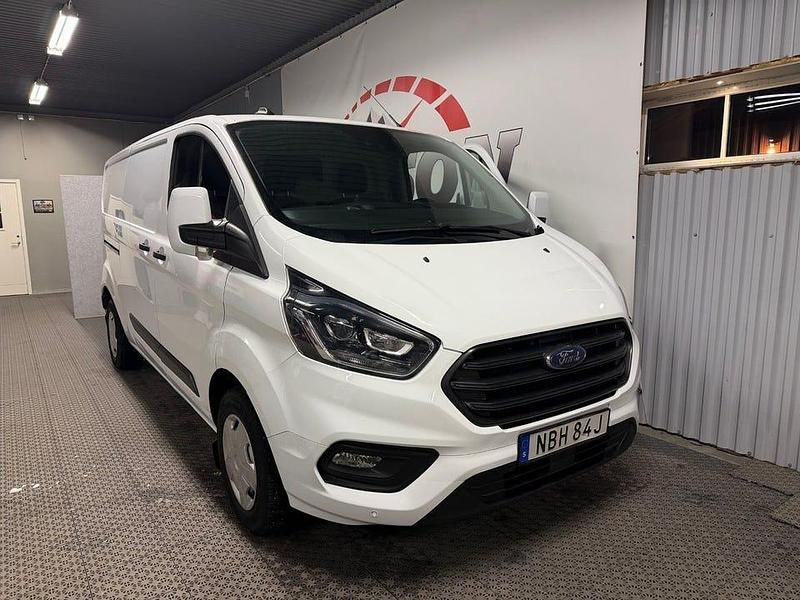 Vit Begagnad 2021 Ford Transit Custom Van | 209 900 kr (Lite dyr) - Bild 1/4
