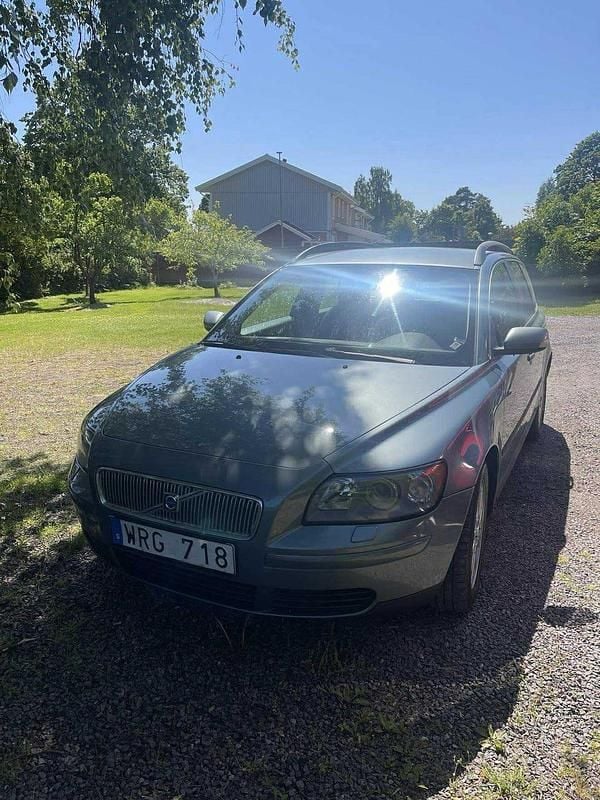 Begagnad Volvo V50 140 HK (102 kW) 2005 Kombi