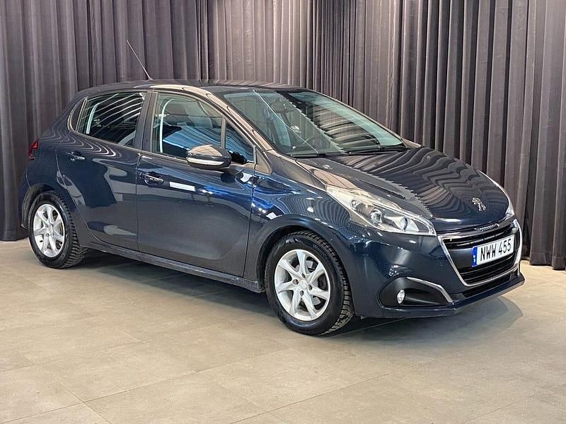 Begagnad Peugeot 208 Active 82 HK (60 kW) 2015 Mörkgrå Halvkombi