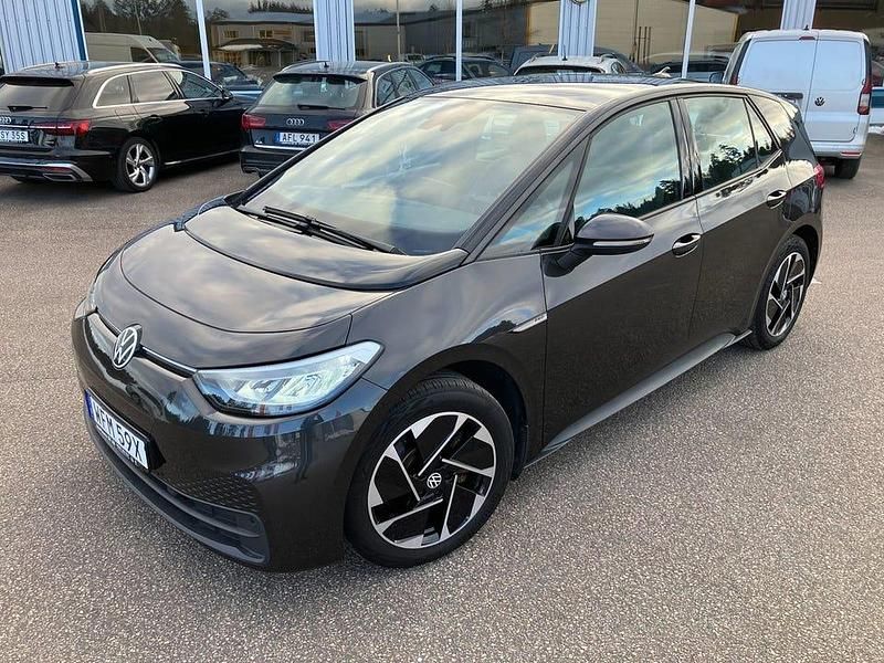 Begagnad VW ID.3 Pro Performance 150 kW (204 HK) 2022 Mörkgrå Halvkombi
