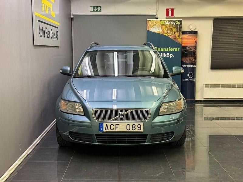 Begagnad Volvo V50 Kinetic 125 HK (91 kW) 2007 Blå Kombi