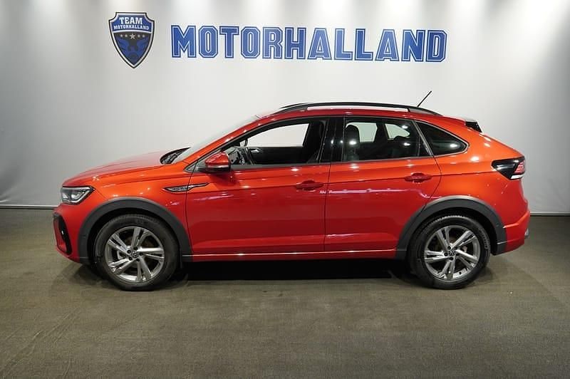 Röd Begagnad 2023 VW Taigo R-line SUV | 249 900 kr (Marknadspris) - Bild 1/4