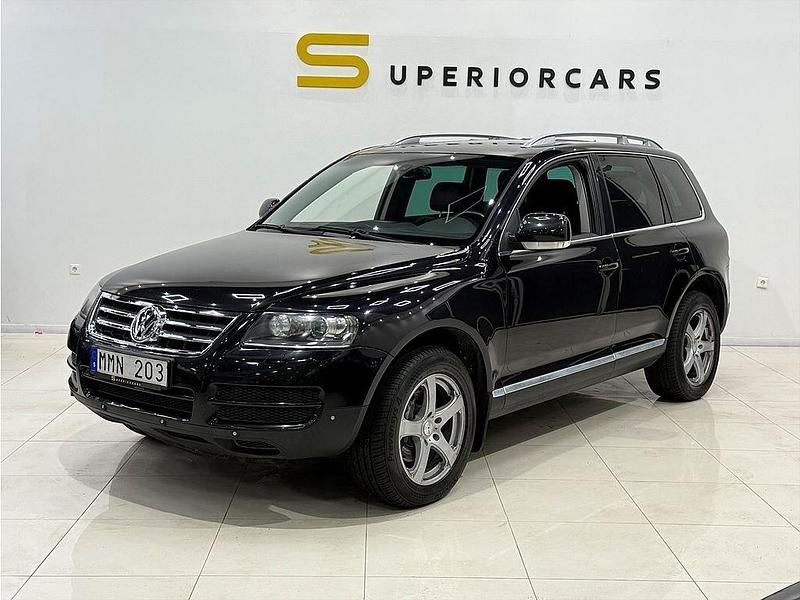 Svart Begagnad 2007 VW Touareg SUV | 99 900 kr - Bild 1/4