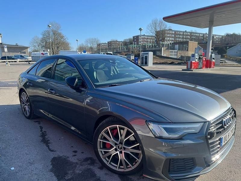 Begagnad Audi A6 367 HK (269 kW) 2022 Grå