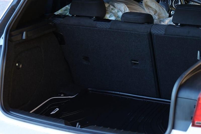 Begagnad BMW 118 136 HK (100 kW) 2017 Halvkombi