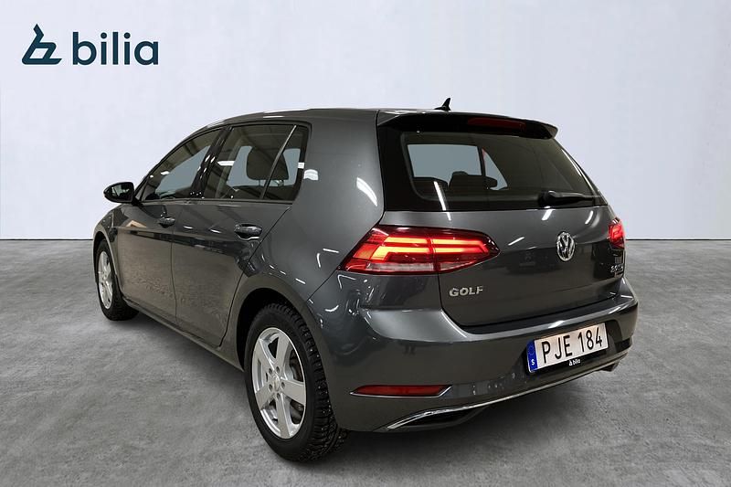Begagnad VW Golf VII 151 HK (111 kW) 2017 Grå Halvkombi