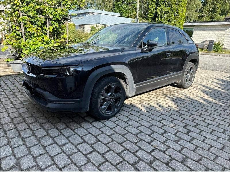 Begagnad 2021 Mazda MX30 SUV | 169 000 kr - Bild 1/4