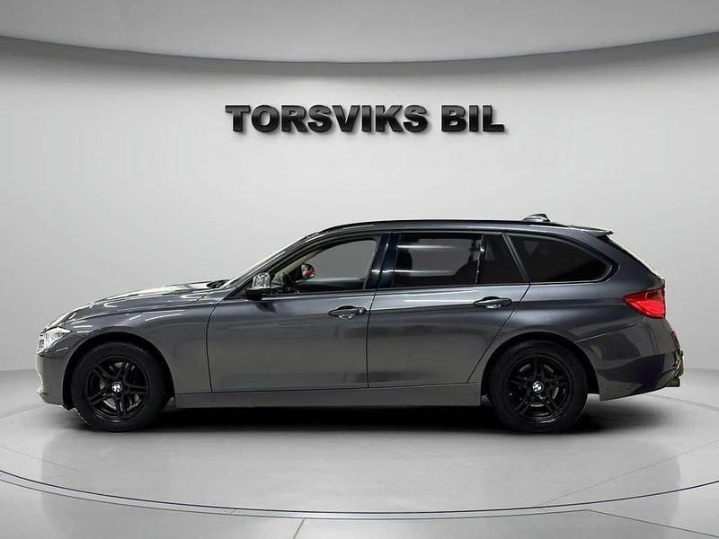 Begagnad BMW 320 184 HK (135 kW) 2014 Grå Kombi