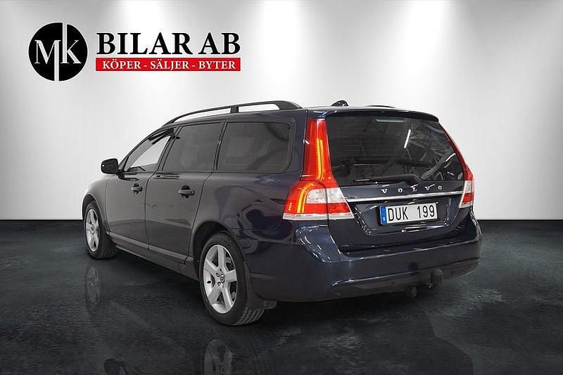 Begagnad Volvo V70 180 HK (132 kW) 2014 Mörkblå (blå) Kombi