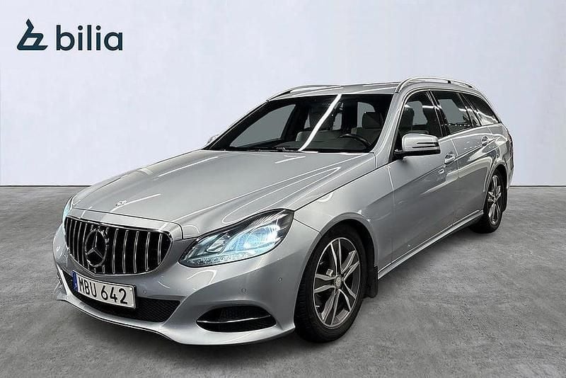 Silver Begagnad 2015 Mercedes E220 Kombi | 214 900 kr (Marknadspris) - Bild 1/4