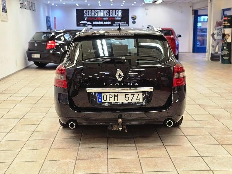 Begagnad Renault Laguna GrandTour 150 HK (110 kW) 2010 Svart Kombi