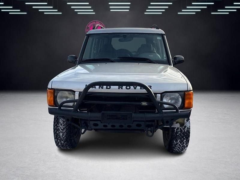 Begagnad Land Rover Discovery 2 139 HK (102 kW) 1999 Grå SUV