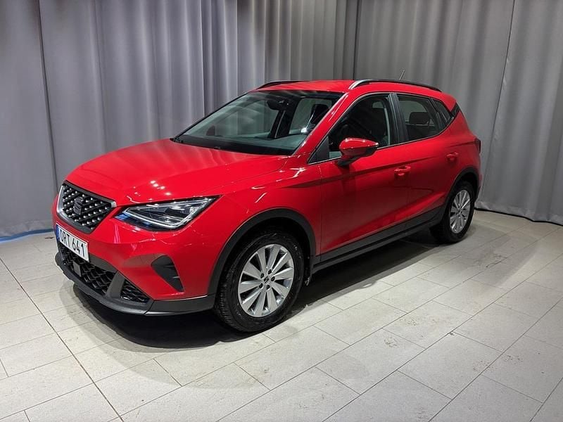 Röd Begagnad 2022 Seat Arona Style SUV | 164 900 kr (Bra pris) - Bild 1/4