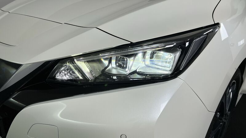 Begagnad Nissan Leaf 109 kW (149 HK) 2019 Halvkombi