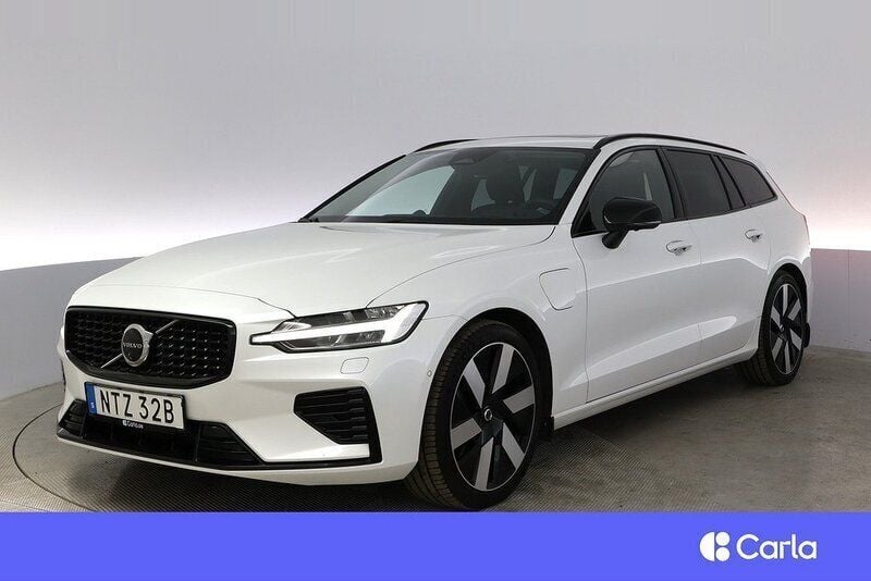 Vit Begagnad 2023 Volvo V60 Ultimate Kombi | 499 900 kr (Marknadspris) - Bild 1/4