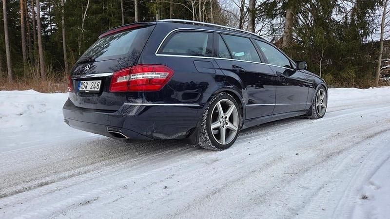 Begagnad Mercedes E220 170 HK (125 kW) 2012