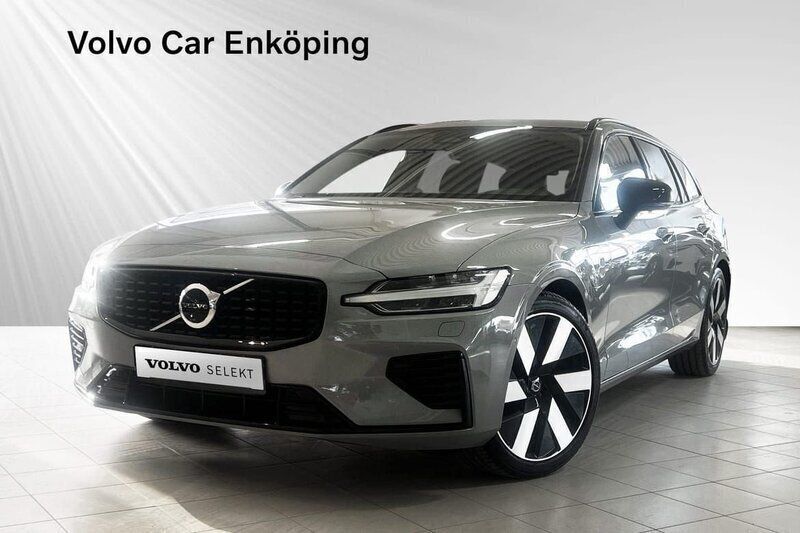 Grå Begagnad 2024 Volvo V60 Ultimate Kombi | 524 900 kr (Lite dyr) - Bild 1/3
