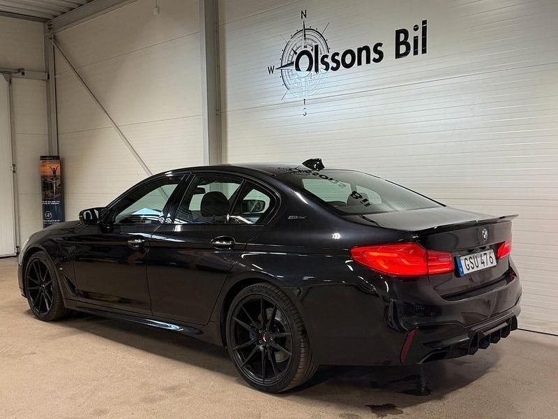 Begagnad BMW 530 iPerformance 252 HK (185 kW) 2018 Svart Sedan