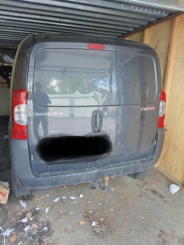 Grå Begagnad 2010 Citroën Nemo Minibuss | 8 500 kr (Marknadspris) - Bild 1/4