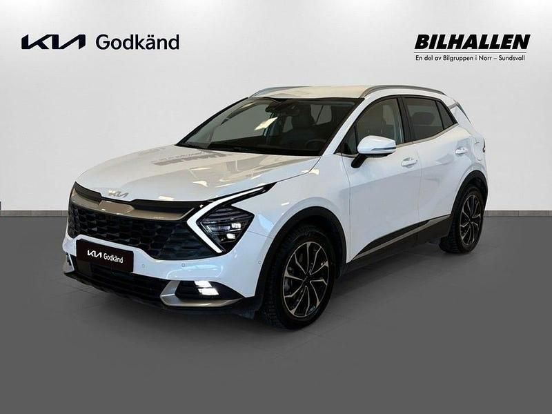 Vit Begagnad 2022 Kia Sportage Advance SUV | 389 900 kr (Lite dyr) - Bild 1/3