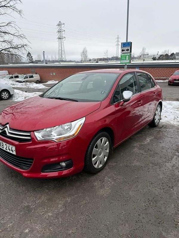 Begagnad Citroën C4 114 HK (83 kW) 2014
