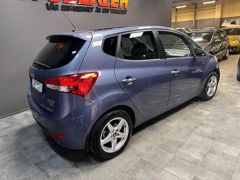 Begagnad Hyundai ix20 Edition 116 HK (85 kW) 2011 Blå Halvkombi
