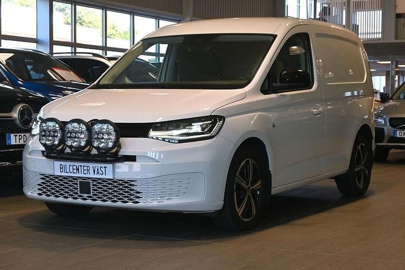 Vit (candy vit ) Begagnad 2022 VW Caddy Minibuss | 329 000 kr (Dyr) - Bild 1/4