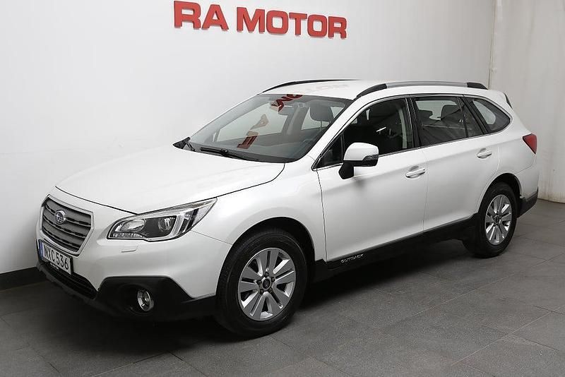 Vit Begagnad 2015 Subaru Outback SUV | 129 800 kr (Bra pris) - Bild 1/3
