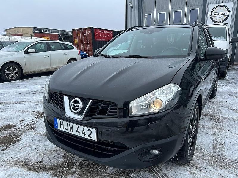 Begagnad Nissan Qashqai +2 131 HK (96 kW) 2013 Svart SUV