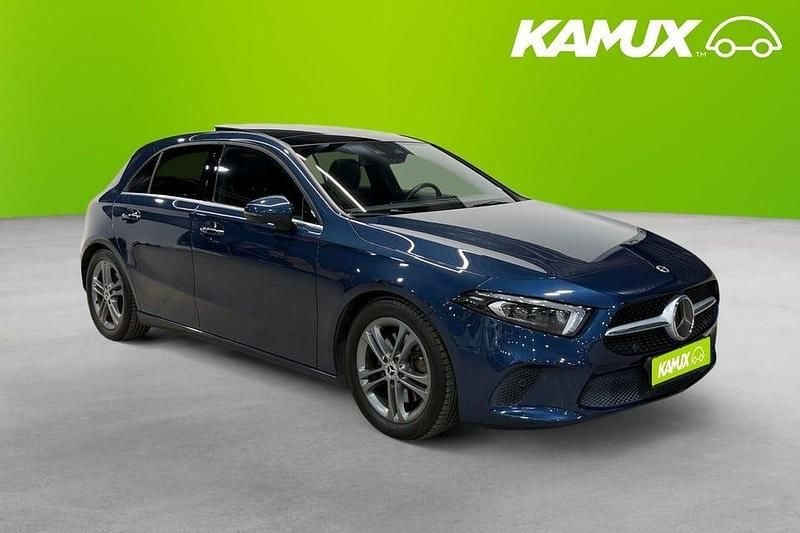 Blå Begagnad 2019 Mercedes A220 Halvkombi | 239 800 kr (Marknadspris) - Bild 1/3