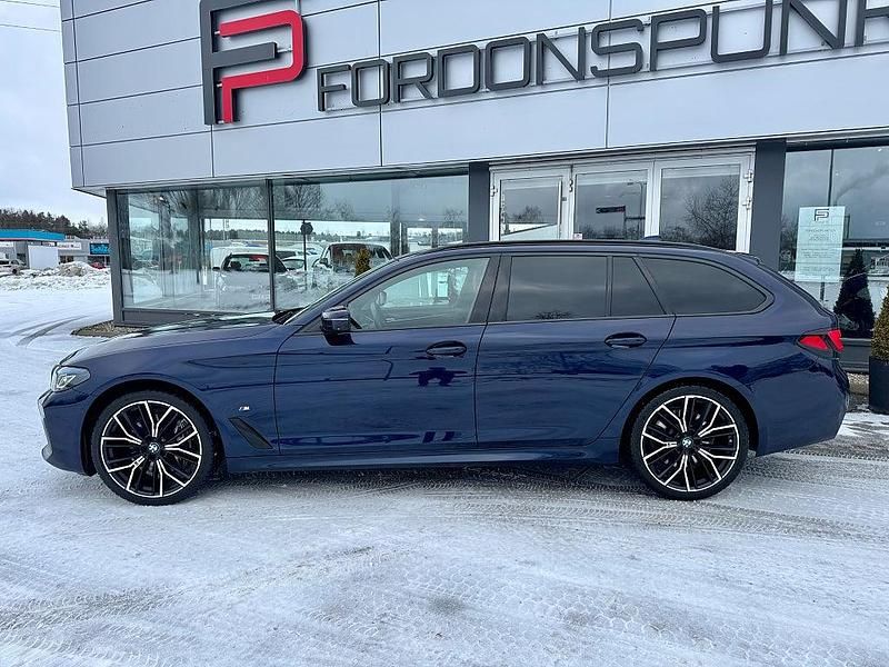 Begagnad BMW 540 M Sport 340 HK (250 kW) 2021 Tansanit blå metallic Kombi