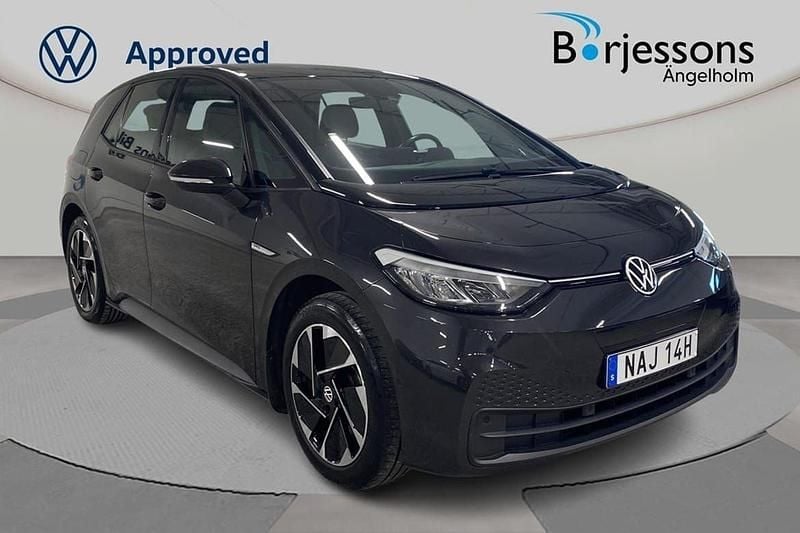 Mörkgrå (grå) Begagnad 2022 VW ID.3 Pro Performance Halvkombi | 232 000 kr (Superpris) - Bild 1/4
