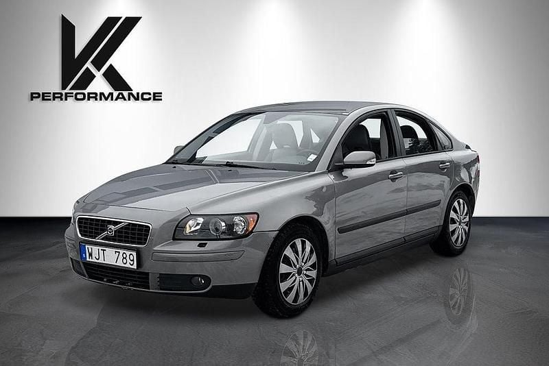 Begagnad Volvo S40 Kinetic 170 HK (125 kW) 2004 Grå Sedan