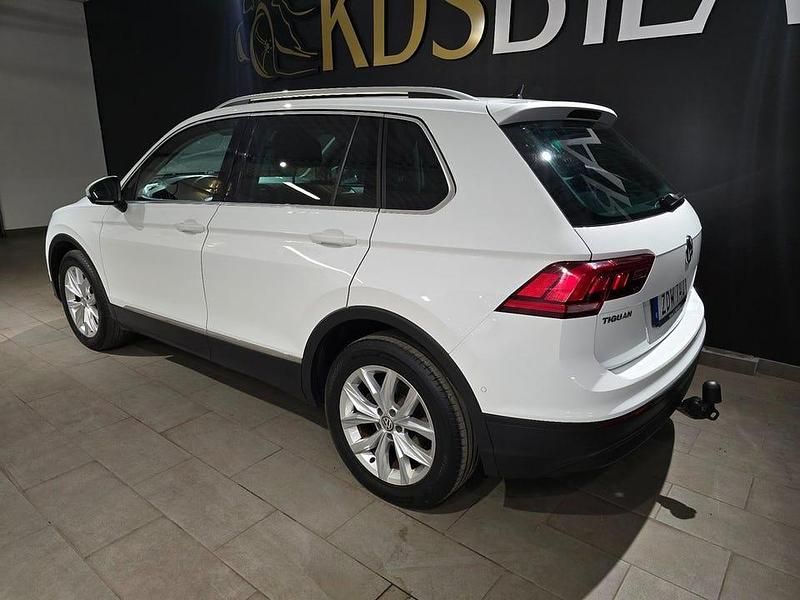 Begagnad VW Tiguan Executive 150 HK (110 kW) 2018 Vit SUV
