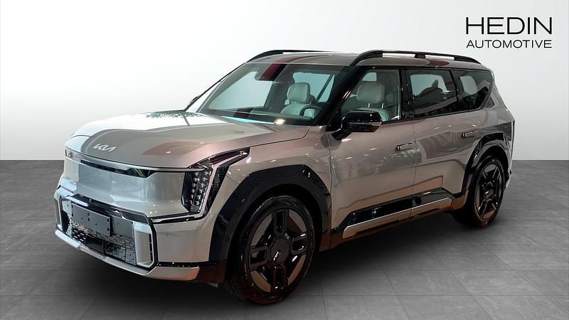 Grå (grey) Begagnad 2025 Kia EV9 GT-Line SUV | 799 900 kr (Marknadspris) - Bild 1/4