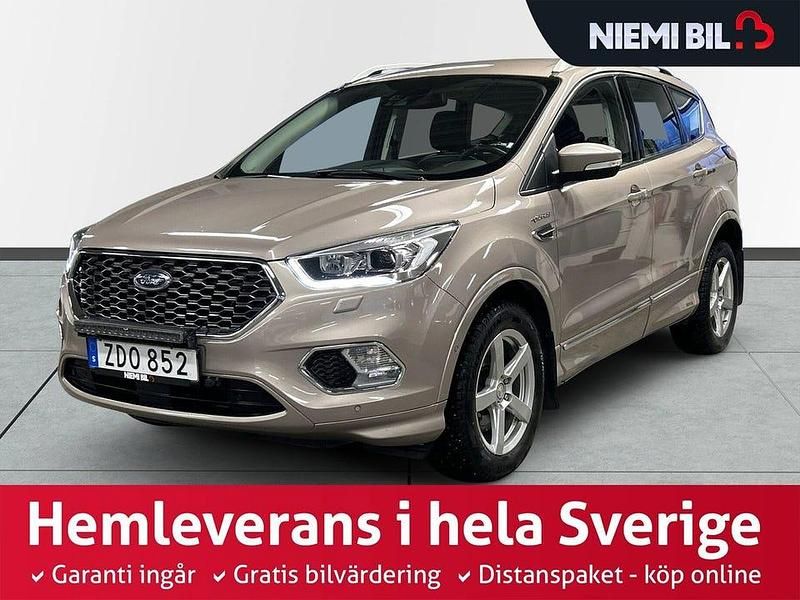 Grå Begagnad 2018 Ford Kuga Vignale SUV | 219 900 kr - Bild 1/3