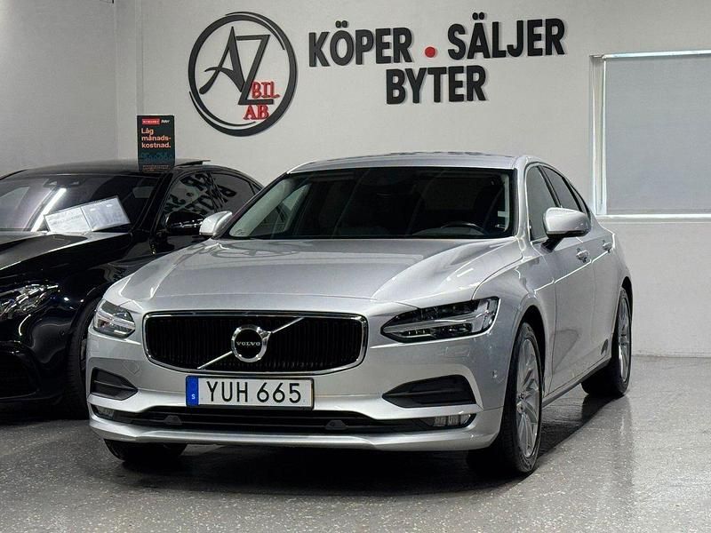 Silver Begagnad 2017 Volvo S90 Momentum Sedan | 224 900 kr (Marknadspris) - Bild 1/4