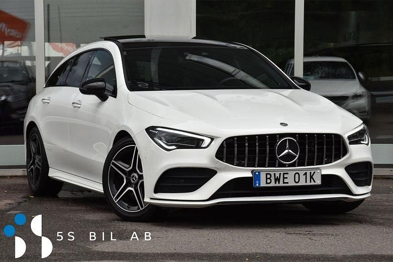 Vit Begagnad 2019 Mercedes CLA200 Shooting Brake AMG Kombi | 314 900 kr (Lite dyr) - Bild 1/4